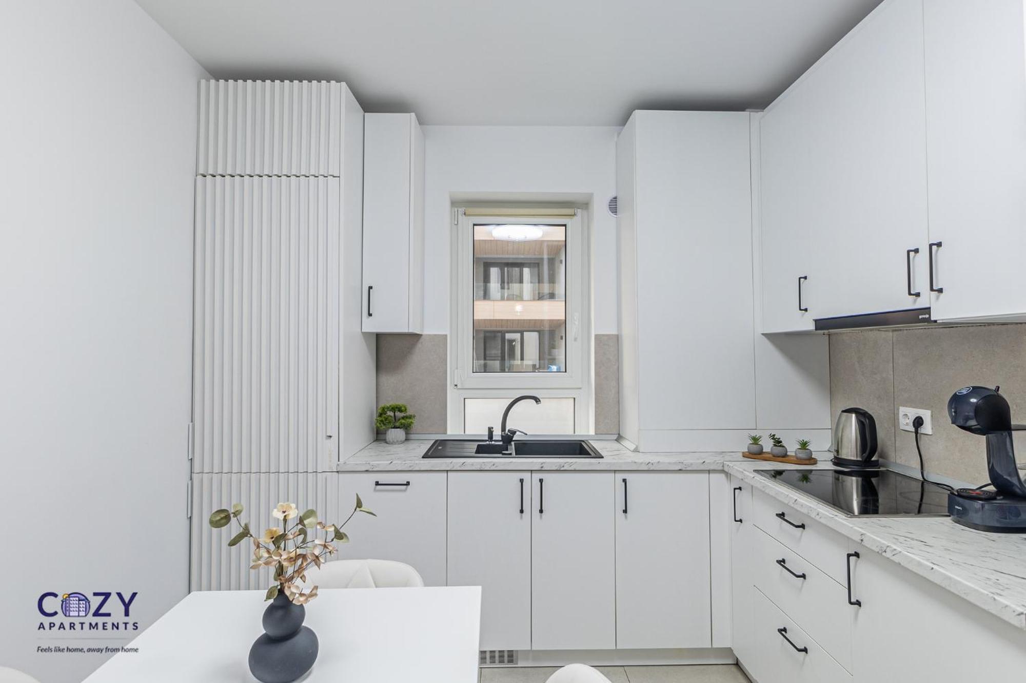 Cozy Collection Studios And Flats - Coresi Mall Брашов Экстерьер фото